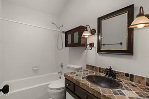 794 S Martinique Dr, Gilbert, AZ 85233 - Photo 17