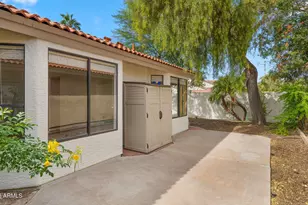 794 S Martinique Dr, Gilbert, AZ 85233 - Photo 35