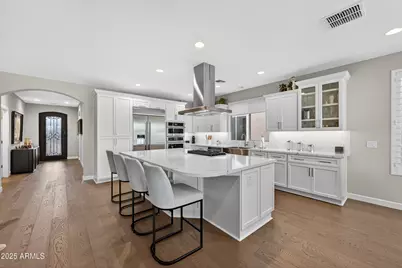 374 E Bracciano Avenue, San Tan Valley, AZ 85140 - Photo 9