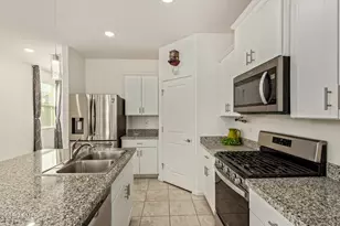 40643 W Shaver Dr, Maricopa, AZ 85138 - Photo 7