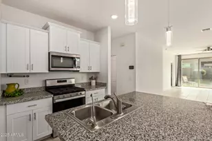 40643 W Shaver Dr, Maricopa, AZ 85138 - Photo 9