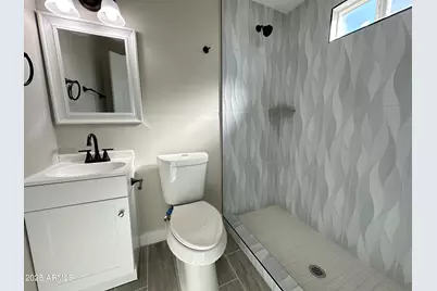 2315 E Nancy Lane, Phoenix, AZ 85042 - Photo 17