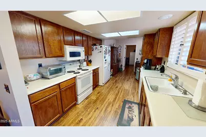 17406 N 124th Avenue, Sun City West, AZ 85375 - Photo 7