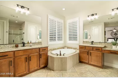 21724 N 36th Street, Phoenix, AZ 85050 - Photo 25