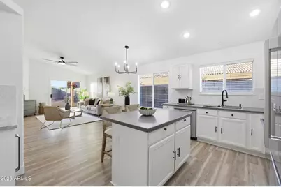 17012 S 27th Place, Phoenix, AZ 85048 - Photo 11