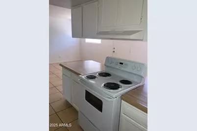 2002 E Sweetwater Avenue #108, Phoenix, AZ 85022 - Photo 15