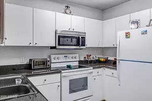 1295 N Ash St, Gilbert, AZ 85233 - Photo 9