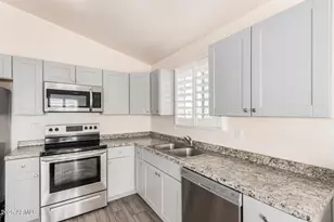 14815 S Redondo Rd, Arizona City, AZ 85123 - Photo 15