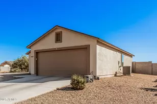14815 S Redondo Rd, Arizona City, AZ 85123 - Photo 5