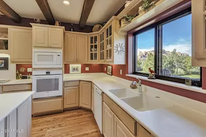 206 Lookout Drive, Sedona, AZ 86351 - Photo 13