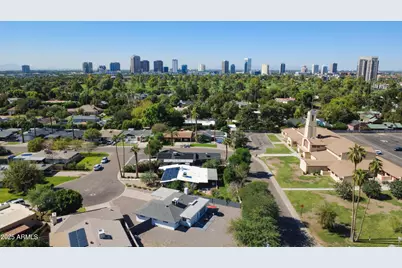 1326 E Earll Drive, Phoenix, AZ 85014 - Photo 27