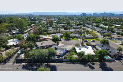 1326 E Earll Drive, Phoenix, AZ 85014 - Photo 31