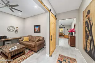 13186 N Humphreys Peak Dr, Oro Valley, AZ 85755 - Photo 3