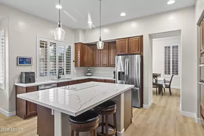 5548 E Via Montoya Drive, Phoenix, AZ 85054 - Photo 9