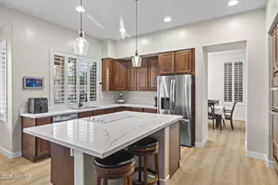 5548 E Via Montoya Dr, Phoenix, AZ 85054 - Photo 9