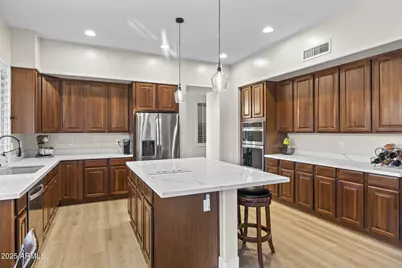 5548 E Via Montoya Drive, Phoenix, AZ 85054 - Photo 9