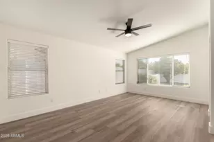 3129 E Oraibi Dr, Phoenix, AZ 85050 - Photo 13