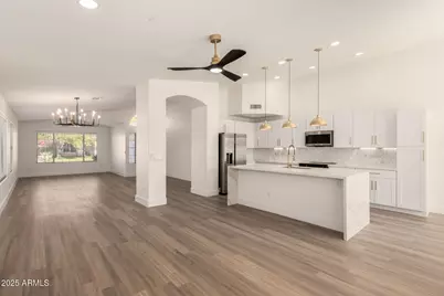 3129 E Oraibi Drive, Phoenix, AZ 85050 - Photo 9