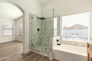 3129 E Oraibi Dr, Phoenix, AZ 85050 - Photo 17