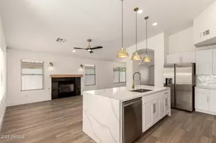 3129 E Oraibi Dr, Phoenix, AZ 85050 - Photo 5