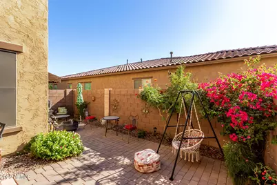 11813 S 51st Drive, Laveen, AZ 85339 - Photo 9