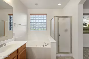 2707 E Darrel Rd, Phoenix, AZ 85042 - Photo 25