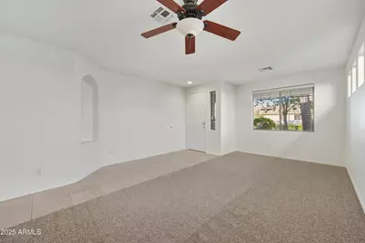 2707 E Darrel Road, Phoenix, AZ 85042 - Photo 13