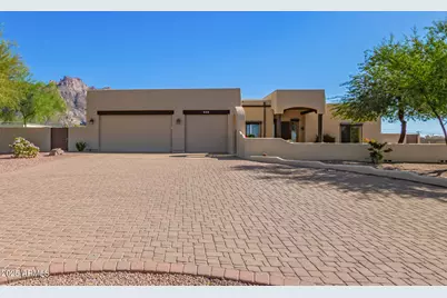 945 N Mountain View Road, Apache Junction, AZ 85119 - Photo 1