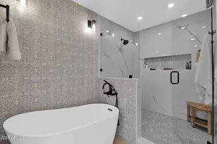 4834 E Earll Dr E, Phoenix, AZ 85018 - Photo 33