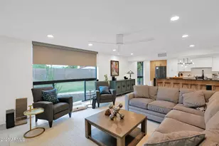 4834 E Earll Dr E, Phoenix, AZ 85018 - Photo 13