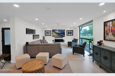 4834 E Earll Drive E, Phoenix, AZ 85018 - Photo 7