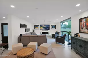 4834 E Earll Dr E, Phoenix, AZ 85018 - Photo 7