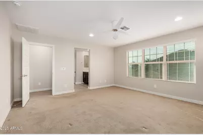 242 N Crosscreek Drive, Chandler, AZ 85225 - Photo 9