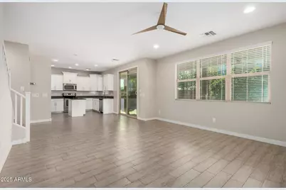 242 N Crosscreek Drive, Chandler, AZ 85225 - Photo 3