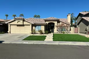 1302 W Honeysuckle Ln, Chandler, AZ 85248 - Photo 1