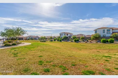 14643 W Sand Hills Road, Surprise, AZ 85387 - Photo 39