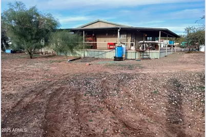 1906 E Calvary Road, New River, AZ 85087 - Photo 5