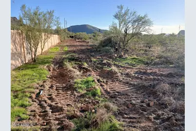 1906 E Calvary Road, New River, AZ 85087 - Photo 23