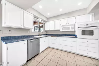 13006 W Desert Glen Drive, Sun City West, AZ 85375 - Photo 23