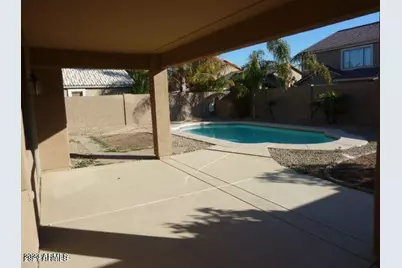 17219 W Hilton Avenue, Goodyear, AZ 85338 - Photo 7