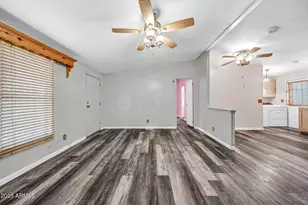 19401 N 7th St, Phoenix, AZ 85024 - Photo 7