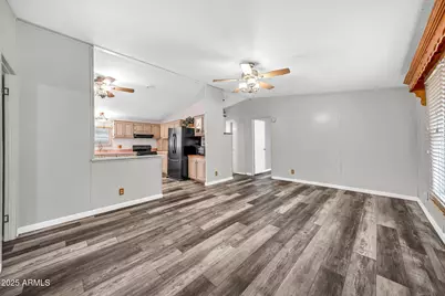 19401 N 7th Street #142, Phoenix, AZ 85024 - Photo 5