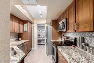 15421 N Central Ave, Phoenix, AZ 85022 - Photo 9