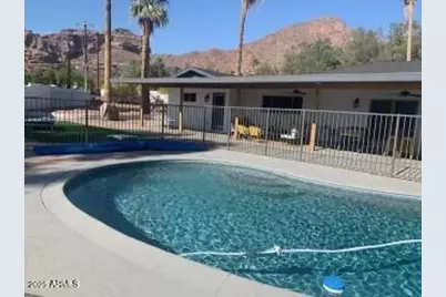 4632 N 49th Place, Phoenix, AZ 85018 - Photo 13