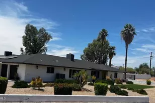 4632 N 49th Pl, Phoenix, AZ 85018 - Photo 1