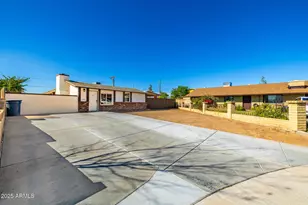 1308 N Esther St, Tempe, AZ 85288 - Photo 3