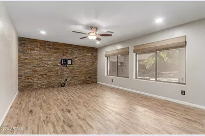 2500 S Sunnyvale Avenue, Gilbert, AZ 85295 - Photo 9