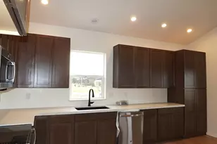 2763 Sunflower Dr, Overgaard, AZ 85933 - Photo 17