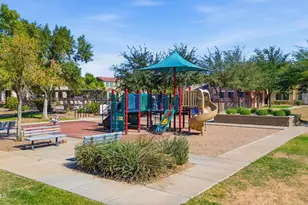 4665 E Wildhorse Dr, Gilbert, AZ 85297 - Photo 31