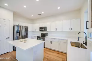 22022 W Moonlight Path, Buckeye, AZ 85326 - Photo 11